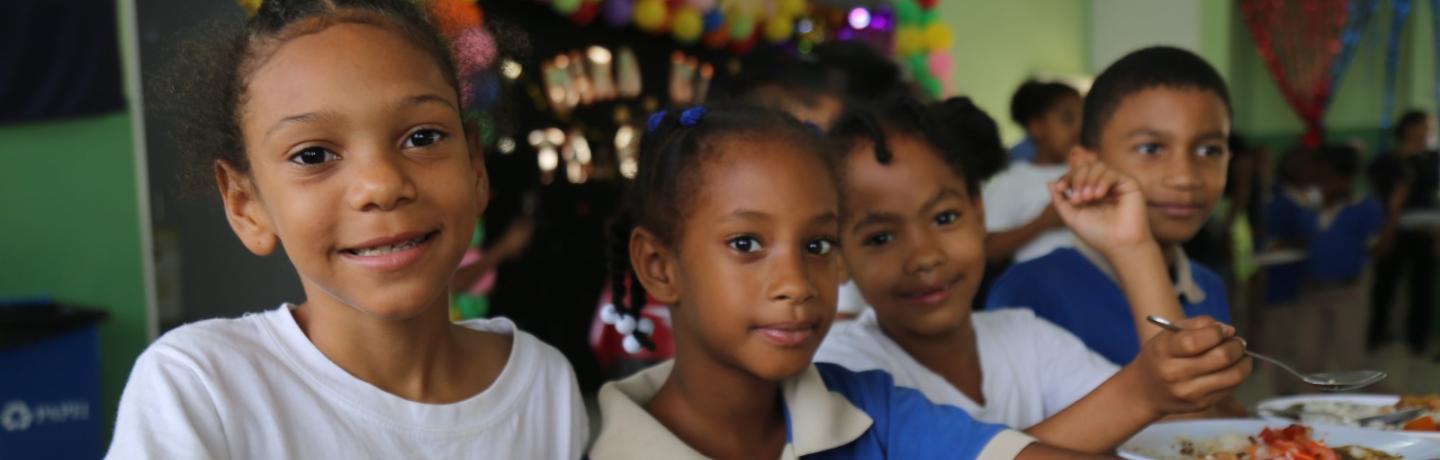 dominican republic school meals