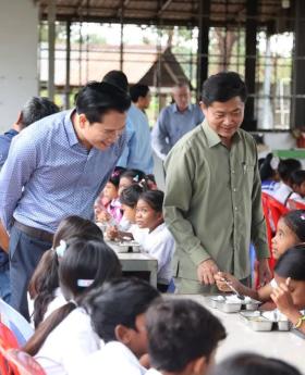 Hon. Sok Silo